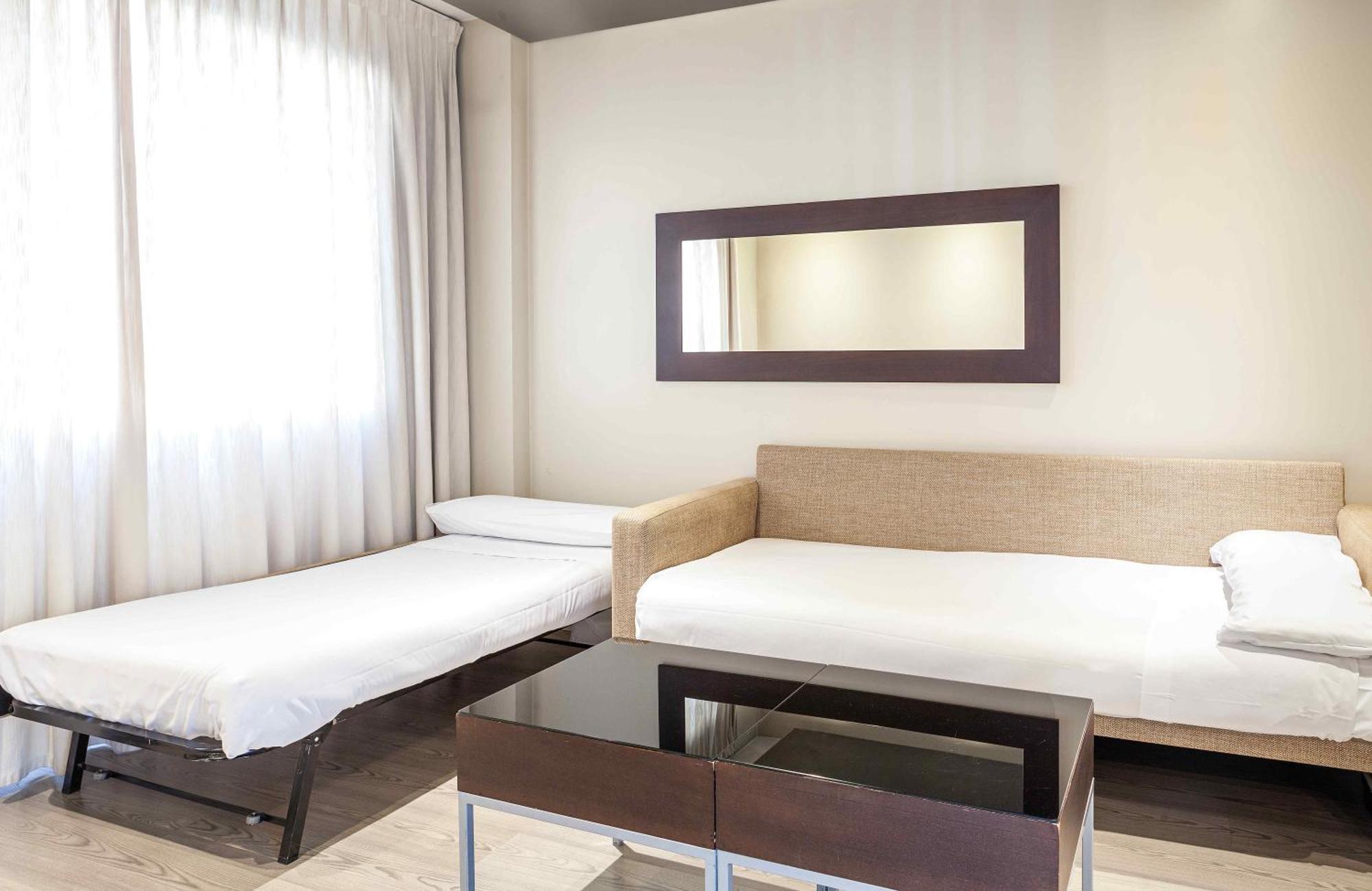 Suites Viena Plaza De Espana Madrid Exterior foto